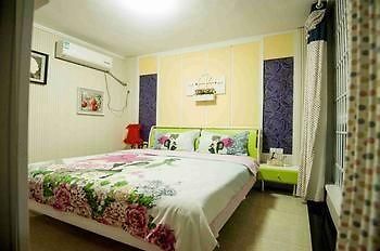 Shuangshuang Home Fenghuang Hongqiao Branch Eksteriør bilde